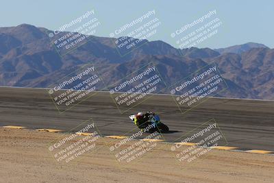 media/Mar-21-2025-CVMA Friday Practice (Fri) [[30cd4fe323]]/2-Racer 1/Session 2 (Bowl)/